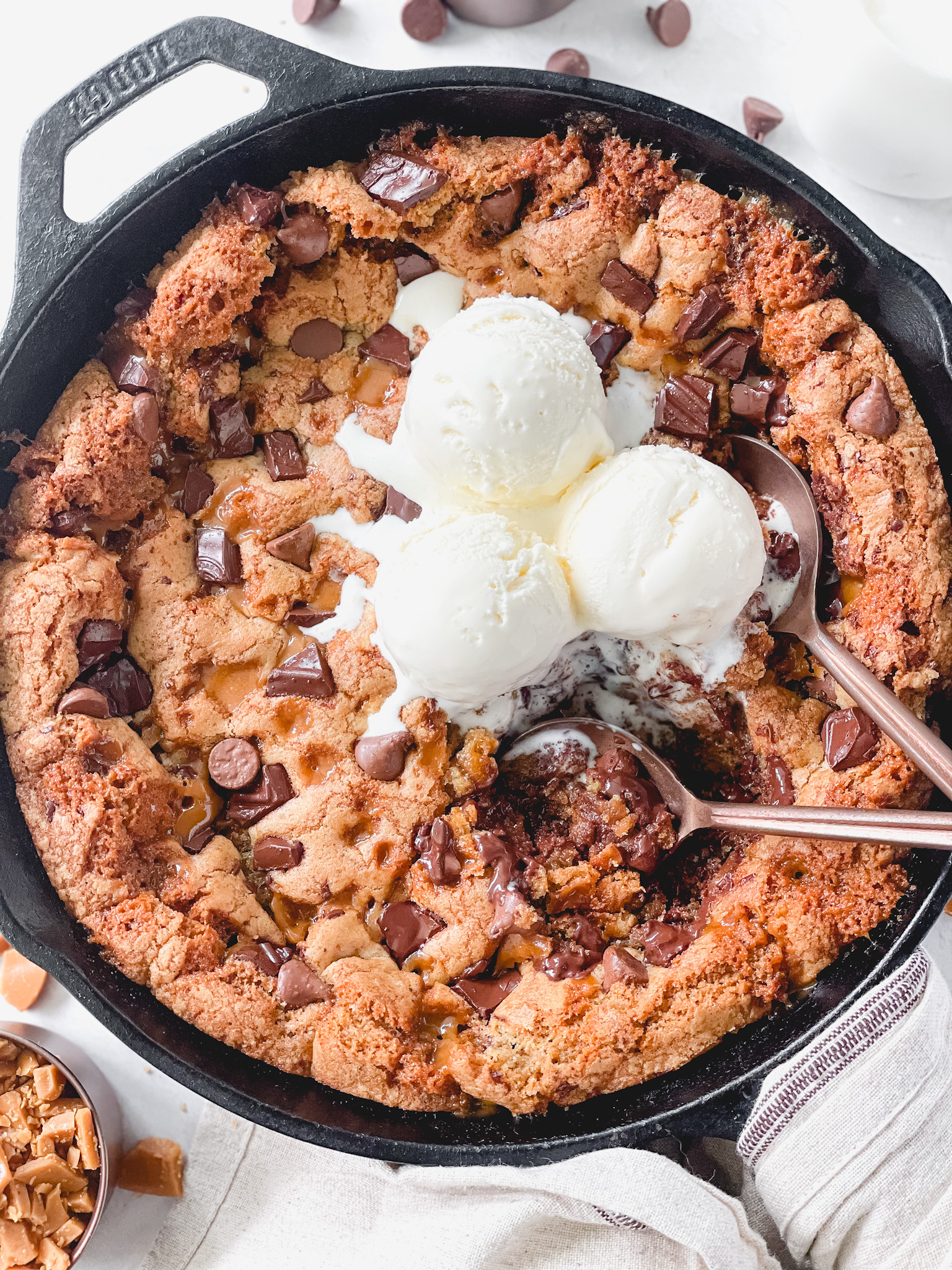 Brown Butter Toffee Skillet Cookie